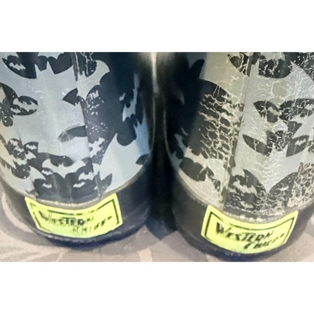 Western Chief Batman Rain Boots Kids Size 13/1 Black Gray Camo Waterproof - Picture 6 of 9